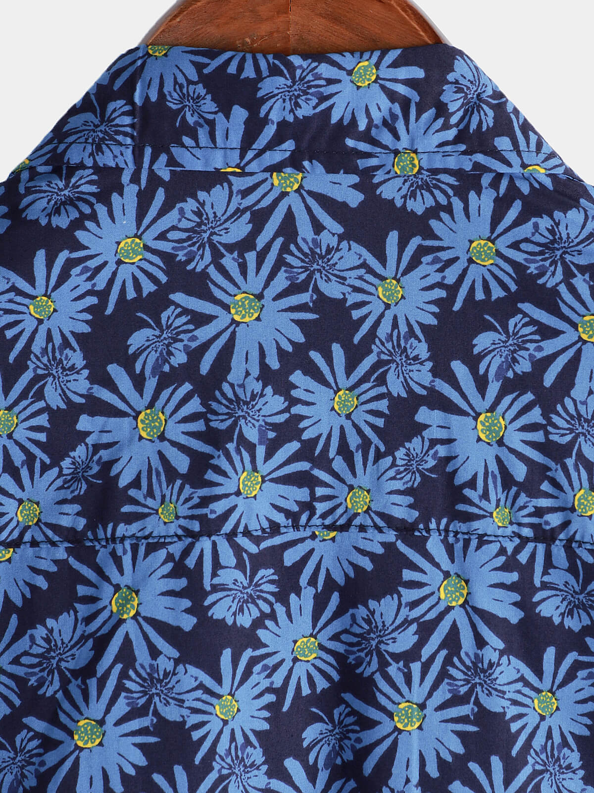 Camicia da spiaggia da uomo in cotone con motivo floreale a margherite e maniche corte