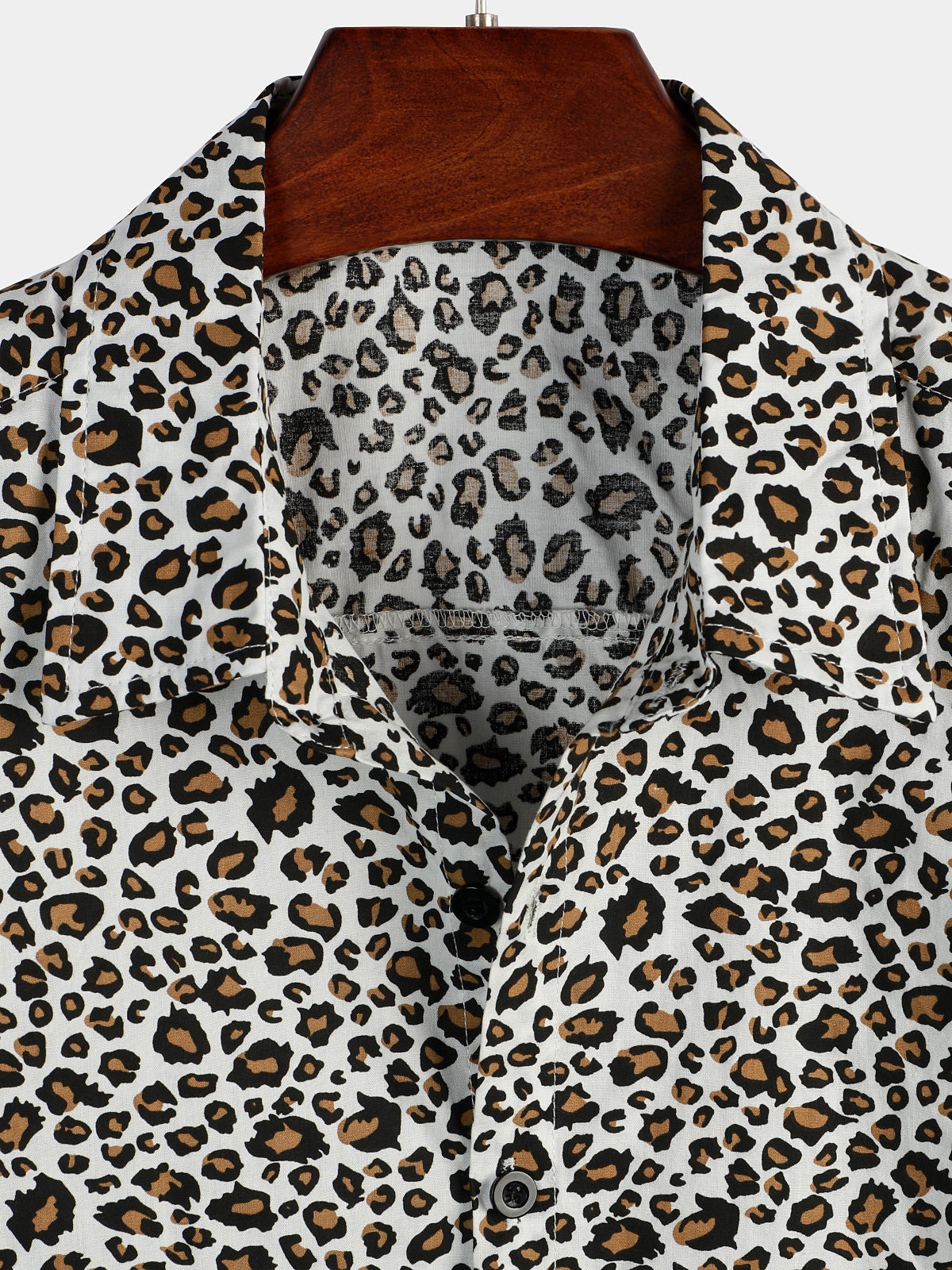 Camicia corta da uomo con stampa leopardata rock