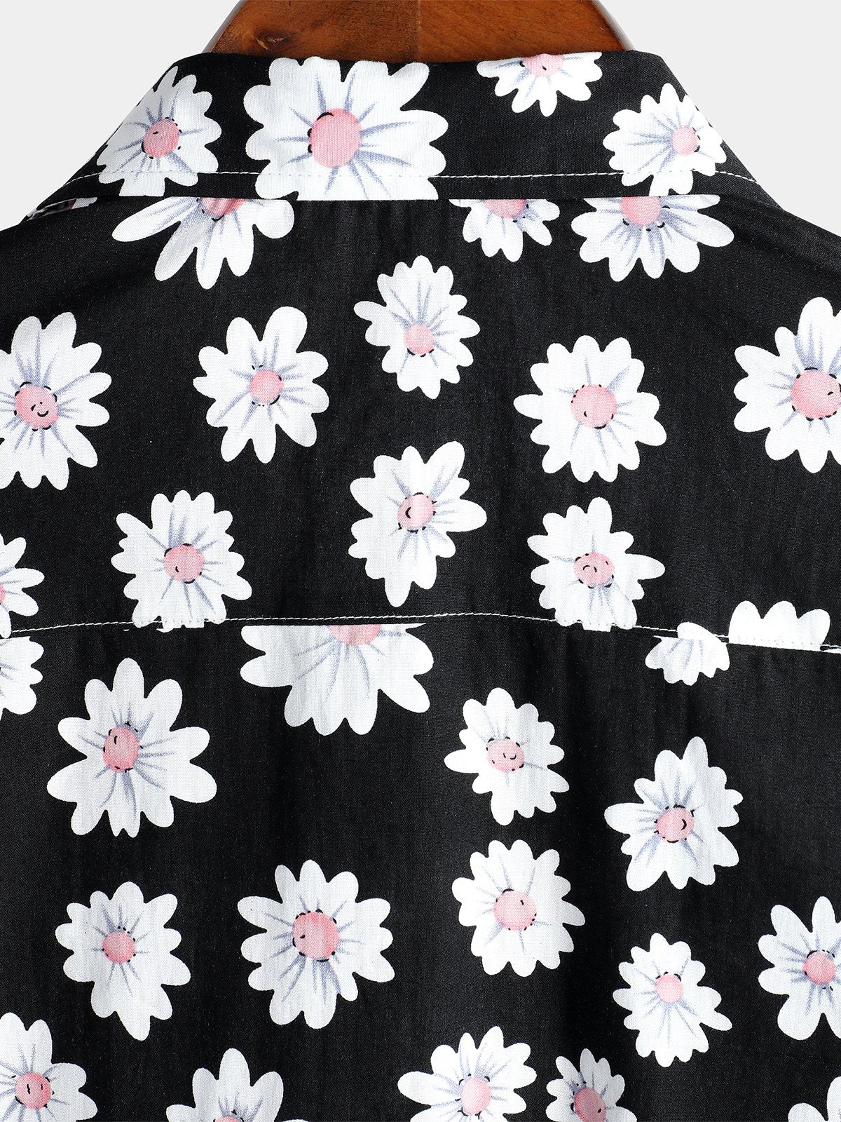 Camicia nera in cotone tropicale con stampa floreale a margherita da uomo