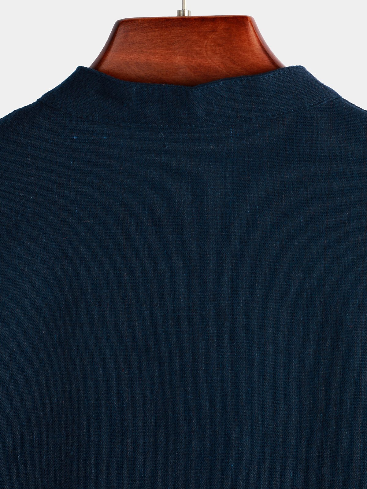 Camicia casual da uomo con colletto Henley a maniche corte
