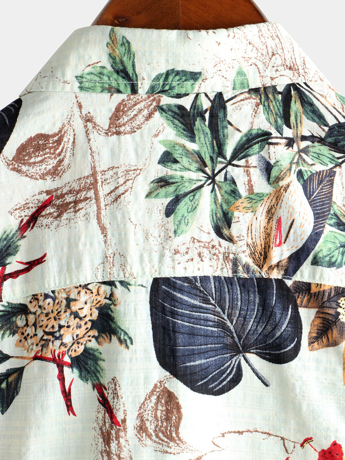 Camicia da uomo in cotone floreale con pianta hawaiana tropicale